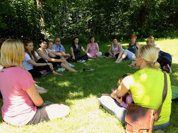 Na suchej skórze szybciej pojawiają się zmarszczki